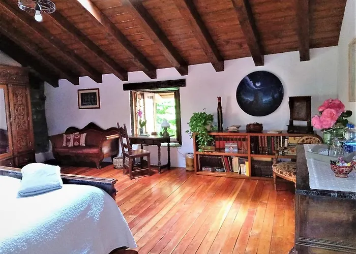 Frühstückspension La Tour De 4*