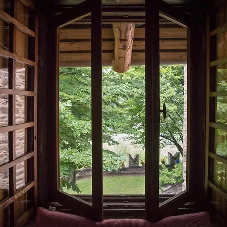 Bed & Breakfast La Tour De 4*