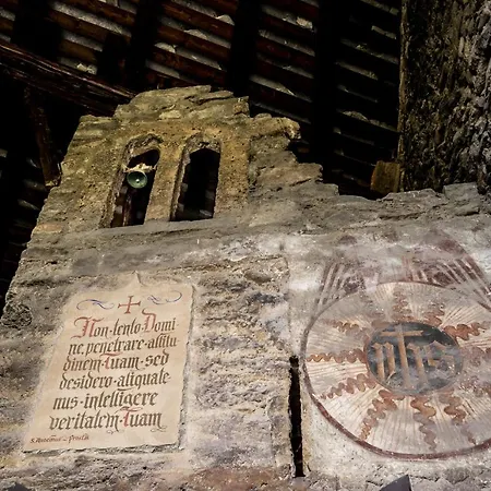 Bed & Breakfast La Tour De Jovencan