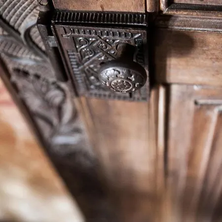 Bed & Breakfast La Tour De Jovencan