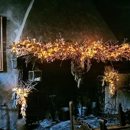 Bed & Breakfast La Tour De Jovencan