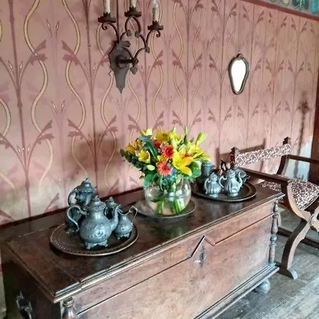 Bed & Breakfast La Tour De *