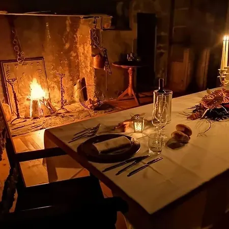 Bed & Breakfast La Tour De Jovencan