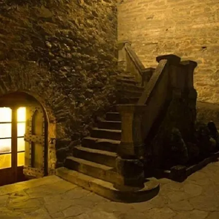 Bed & Breakfast La Tour De Jovencan