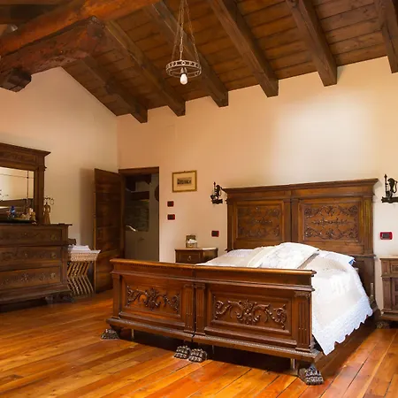 Bed & Breakfast La Tour De Jovencan