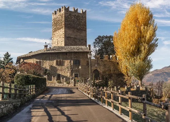 La Tour De Bed & Breakfast 4*