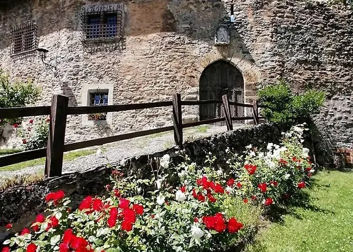 La Tour De Bed & Breakfast Jovencan